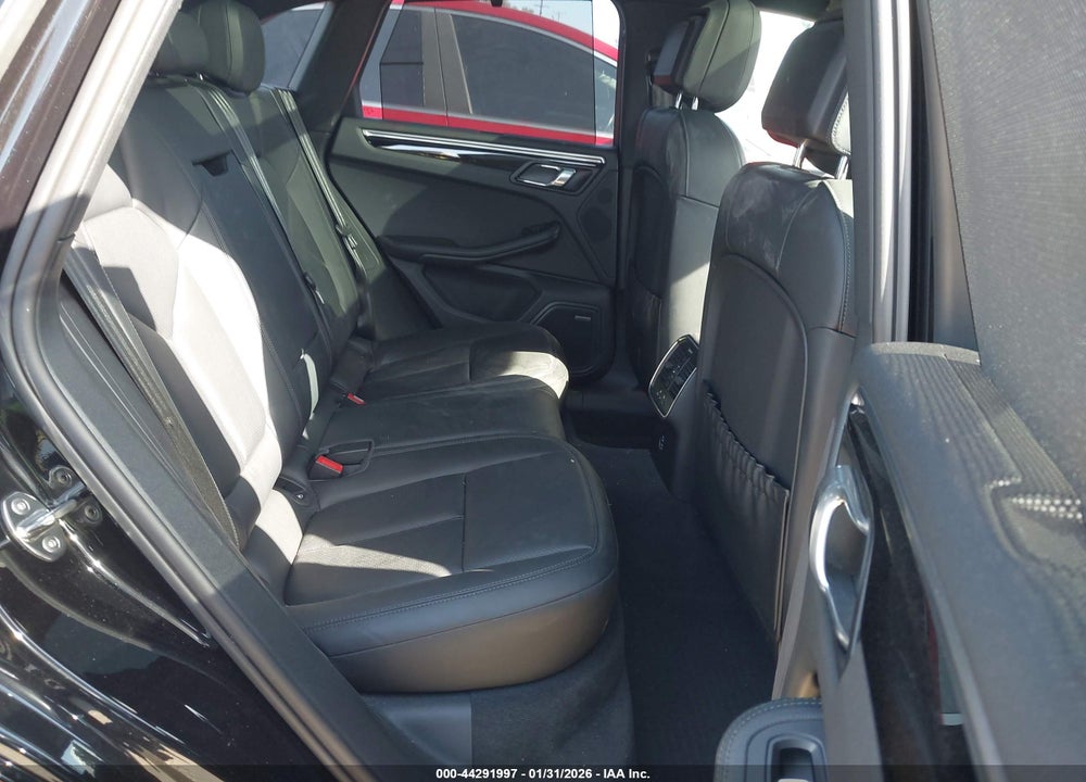 2024 PORSCHE MACAN T VIN: WP1AA2A5XRLB13150
