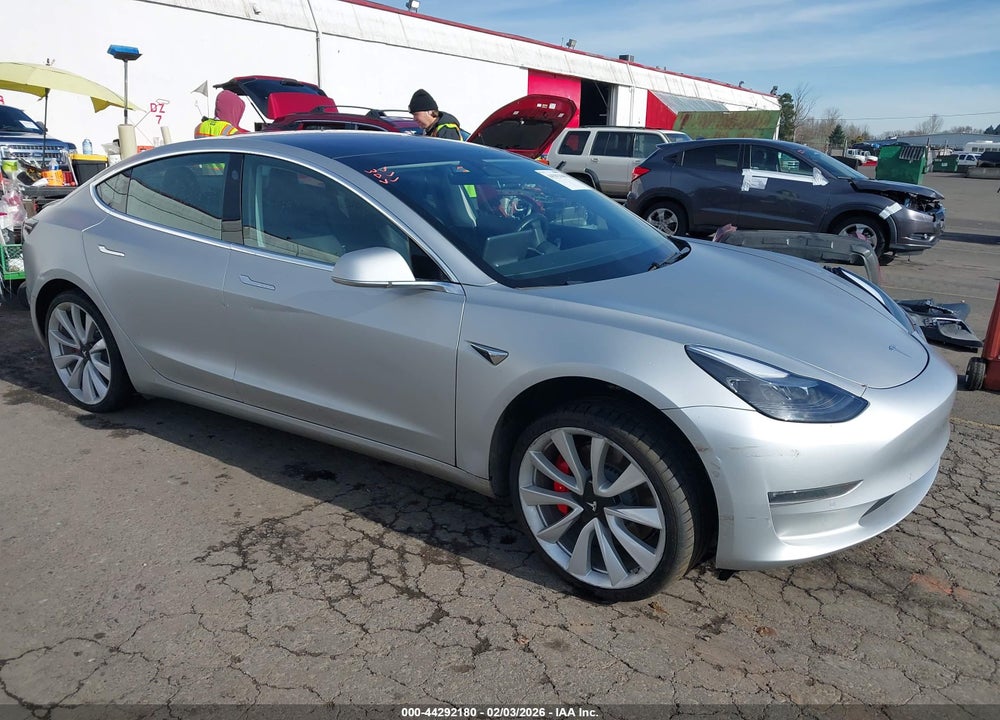 2018 TESLA MODEL 3 LONG RANGE/PERFORMANCE VIN: 5YJ3E1EB9JF072087