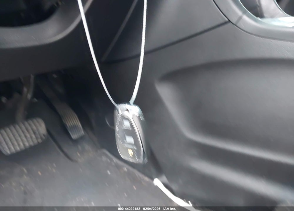 2018 CHEVROLET EQUINOX LS VIN: 2GNAXREV3J6334323