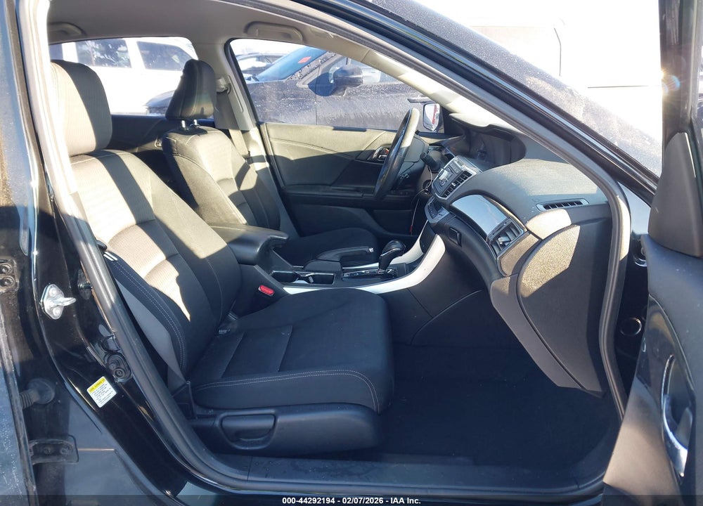 2015 HONDA ACCORD SPORT VIN: 1HGCR2F51FA219149