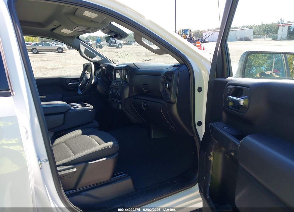 2025 CHEVROLET SILVERADO 1500 2WD  SHORT BED CUSTOM VIN: 1GCPABEK2SZ318721