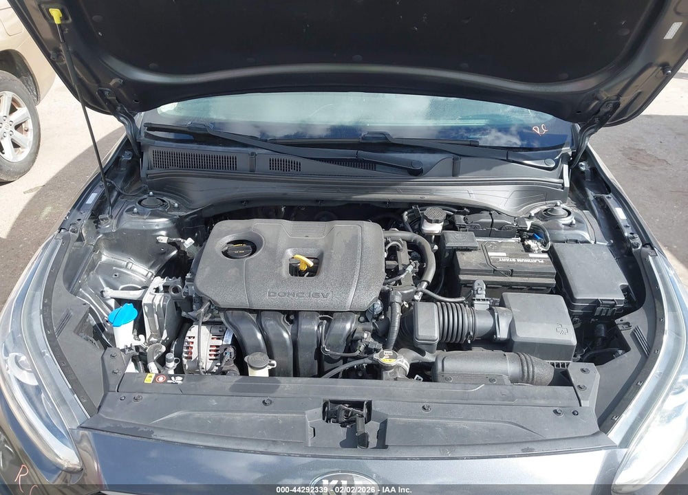 2019 KIA FORTE LXS VIN: 3KPF24AD1KE090332
