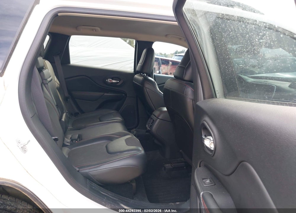 2015 JEEP CHEROKEE TRAILHAWK VIN: 1C4PJMBS2FW789226