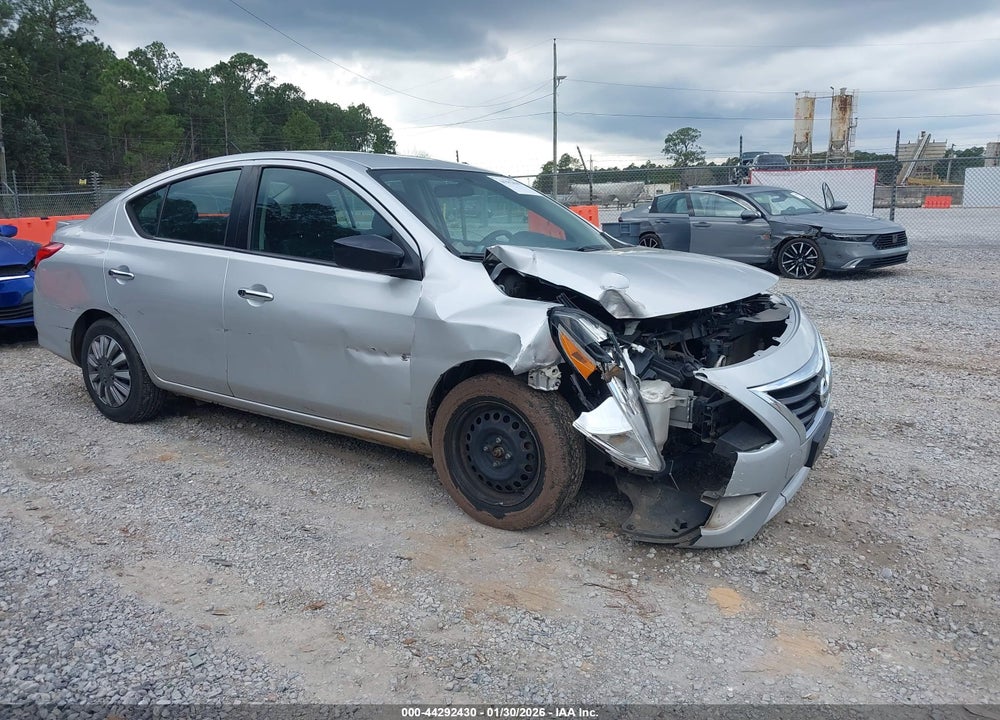 2018 NISSAN VERSA 1.6 SV VIN: 3N1CN7AP6JK442006