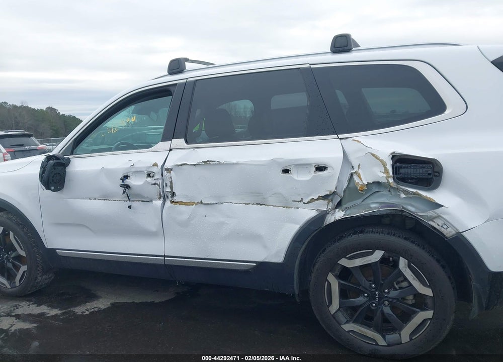 2023 KIA TELLURIDE S VIN: 5XYP64GC8PG338044