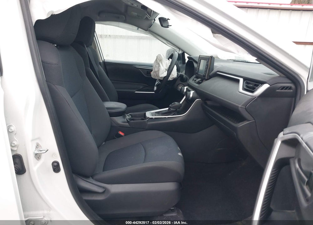 2019 TOYOTA RAV4 LE VIN: 2T3G1RFV1KC046732