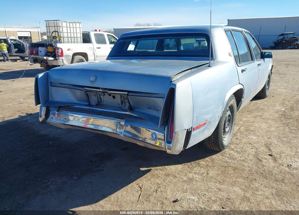 1990 CADILLAC DEVILLE VIN: 1G6CD5332L4306895