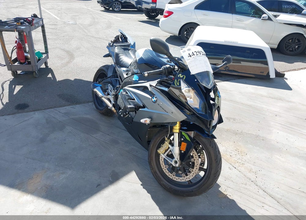 2018 BMW S 1000 RR VIN: WB10D6008JZ710894