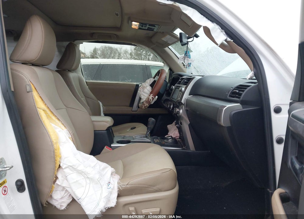 2019 TOYOTA 4RUNNER SR5 PREMIUM VIN: JTEBU5JR7K5622734