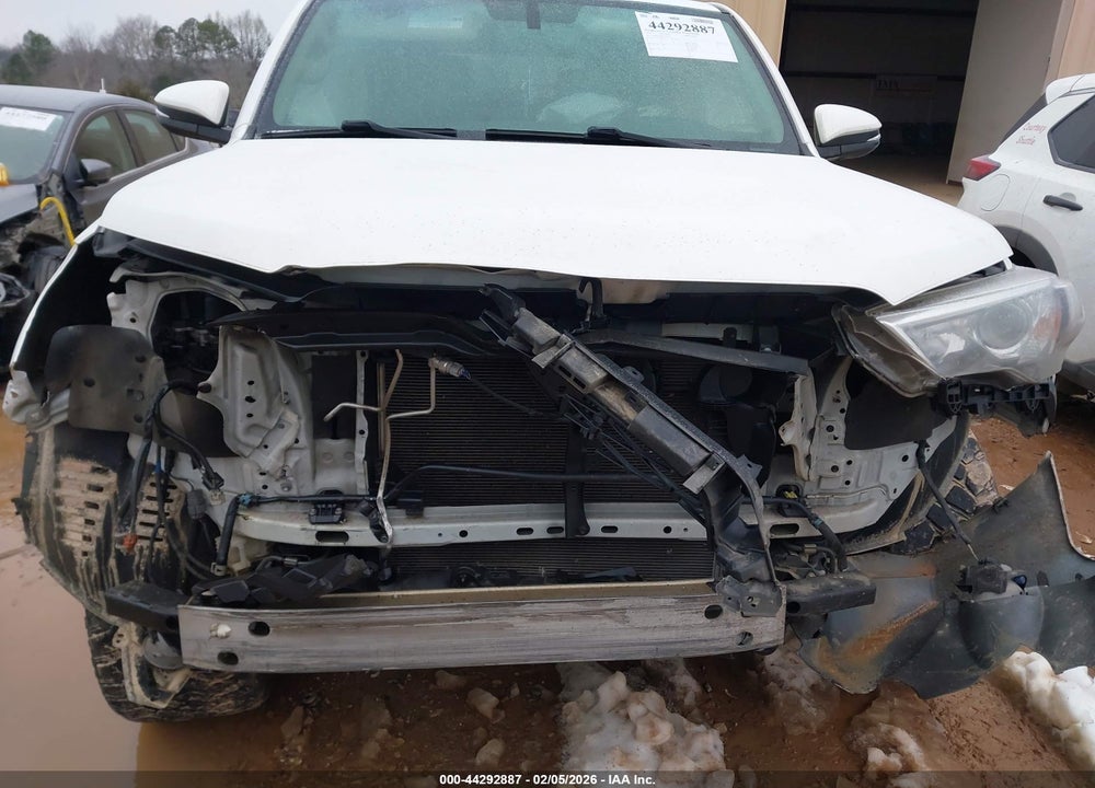 2019 TOYOTA 4RUNNER SR5 PREMIUM VIN: JTEBU5JR7K5622734