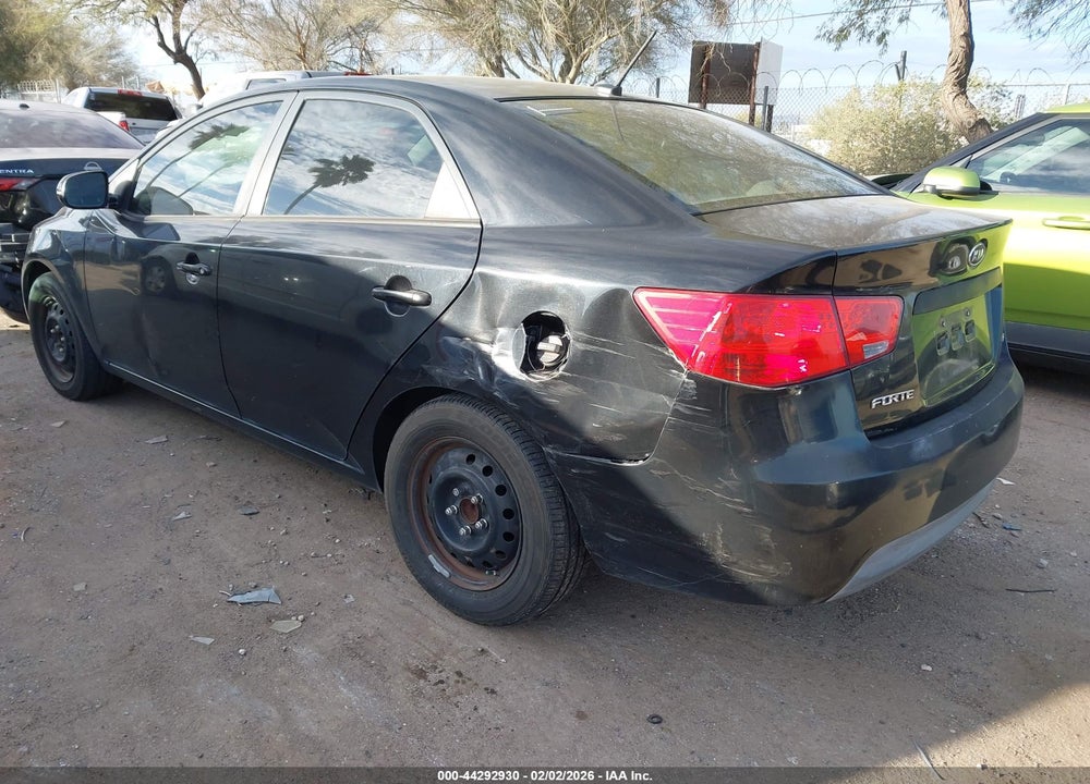 2013 KIA FORTE EX VIN: KNAFU4A23D5686658