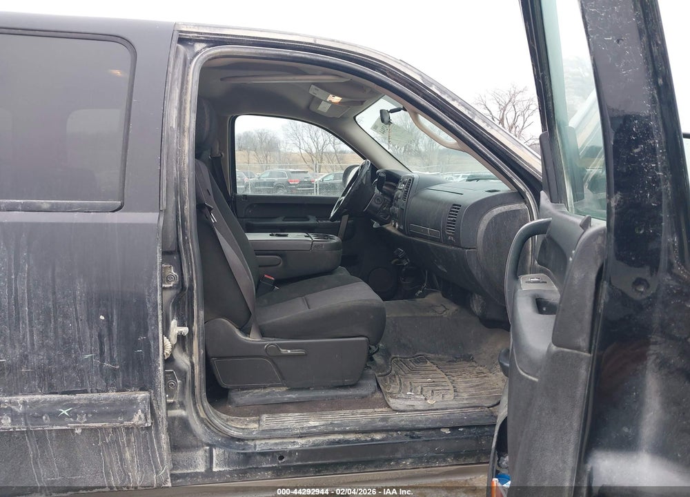 2010 CHEVROLET SILVERADO 1500 LT VIN: 3GCRKSEA7AG130160