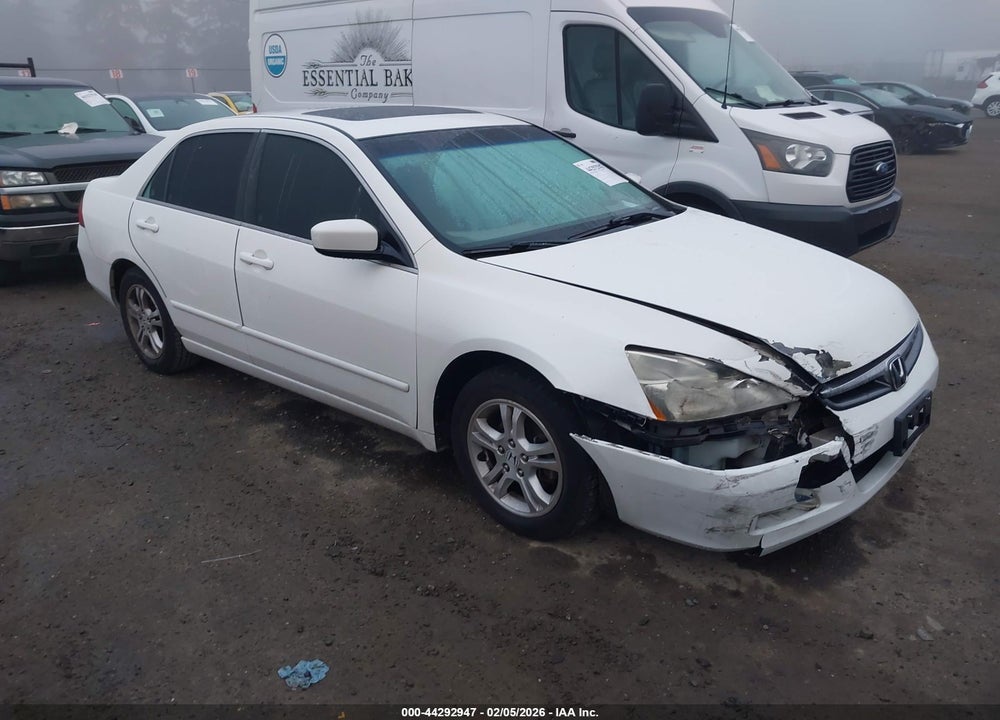2007 HONDA ACCORD 2.4 EX VIN: 1HGCM56747A137645