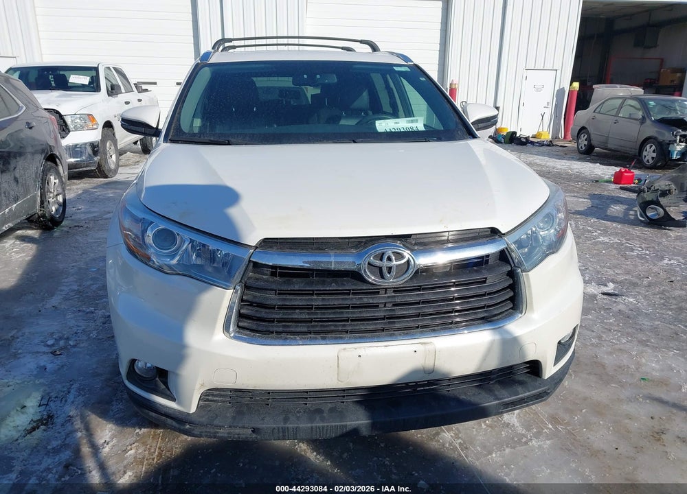 2016 TOYOTA HIGHLANDER XLE V6 VIN: 5TDJKRFH1GS332231