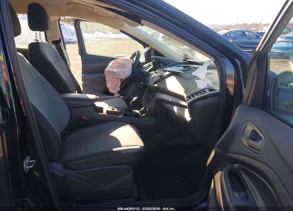 2017 FORD ESCAPE S VIN: 1FMCU0F73HUC14292
