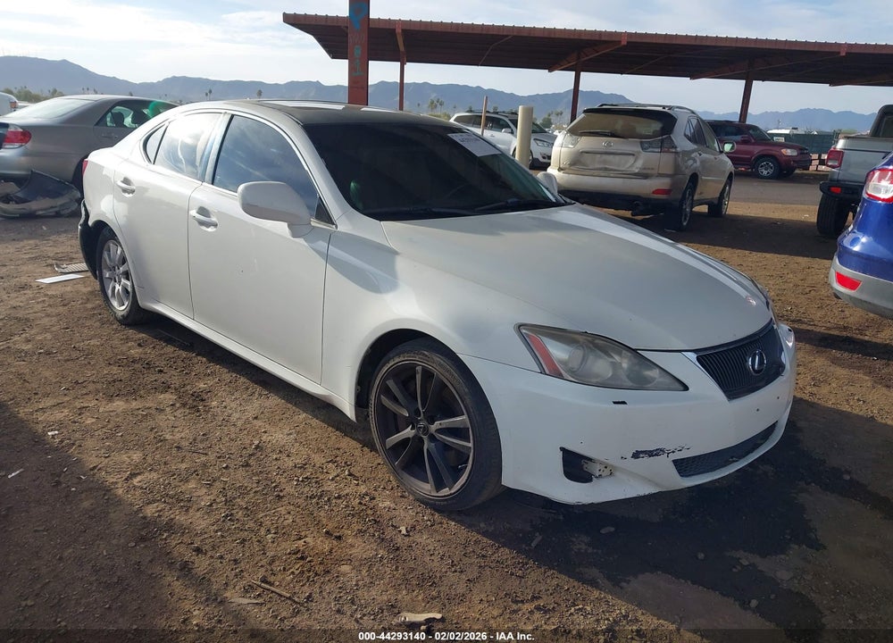 2006 LEXUS IS 350 VIN: JTHBE262062000929