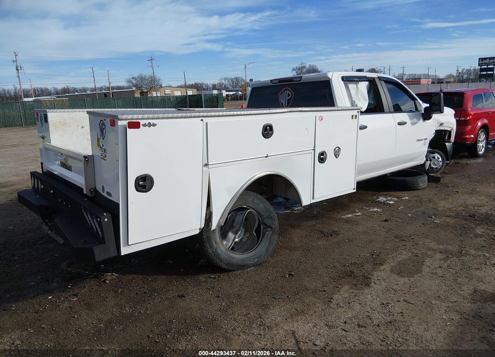 2024 CHEVROLET SILVERADO 3500HD CHASSIS WORK TRUCK VIN: 1GB4WRE7XRF337381
