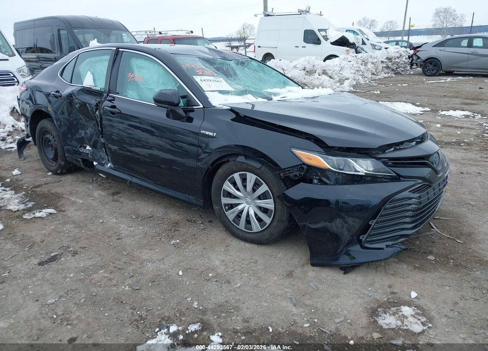 2020 TOYOTA CAMRY LE HYBRID VIN: 4T1C31AK2LU019359