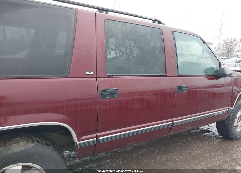 1999 GMC SUBURBAN 1500 SLT CMI VIN: 3GKFK16R0XG552544