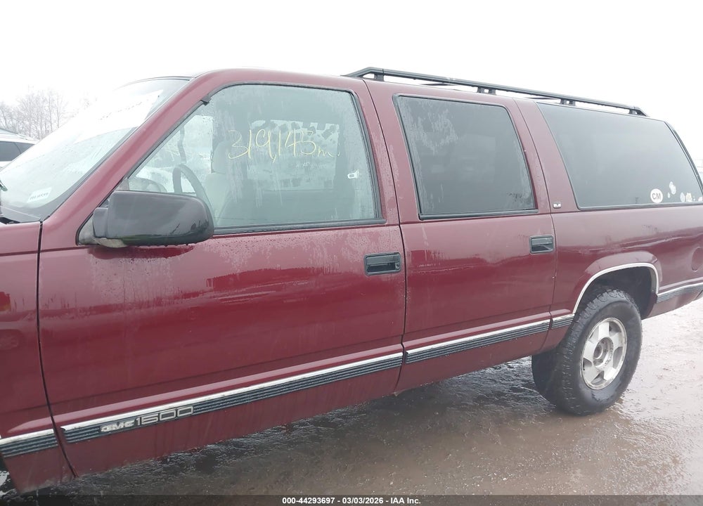 1999 GMC SUBURBAN 1500 SLT CMI VIN: 3GKFK16R0XG552544