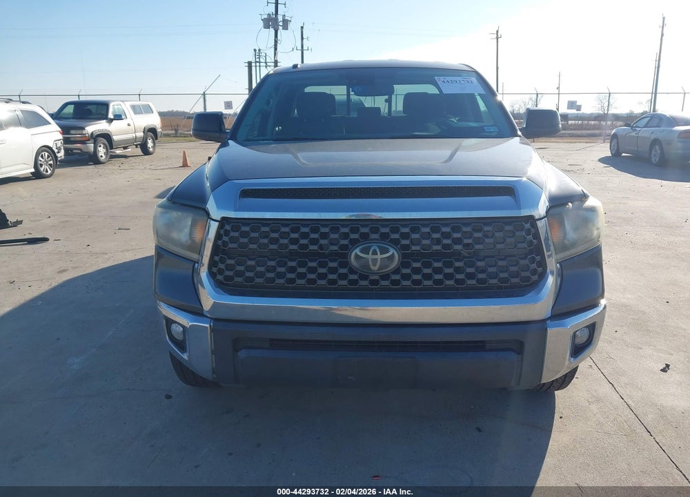 2018 TOYOTA TUNDRA SR5 4.6L V8 VIN: 5TFRM5F15JX131443