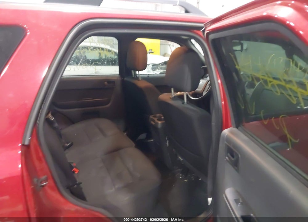 2010 FORD ESCAPE XLT VIN: 1FMCU0DG4AKB07322