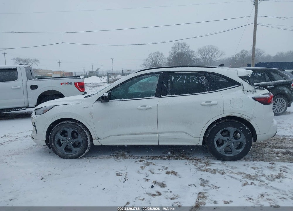 2024 FORD ESCAPE ST-LINE VIN: 1FMCU9MNXRUA03811
