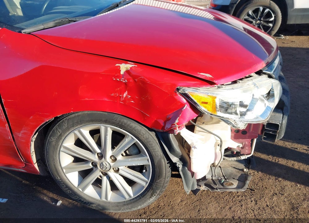 2014 TOYOTA CAMRY XLE VIN: 4T4BF1FK2ER428708
