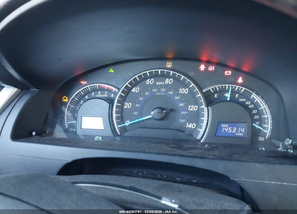 2014 TOYOTA CAMRY XLE VIN: 4T4BF1FK2ER428708