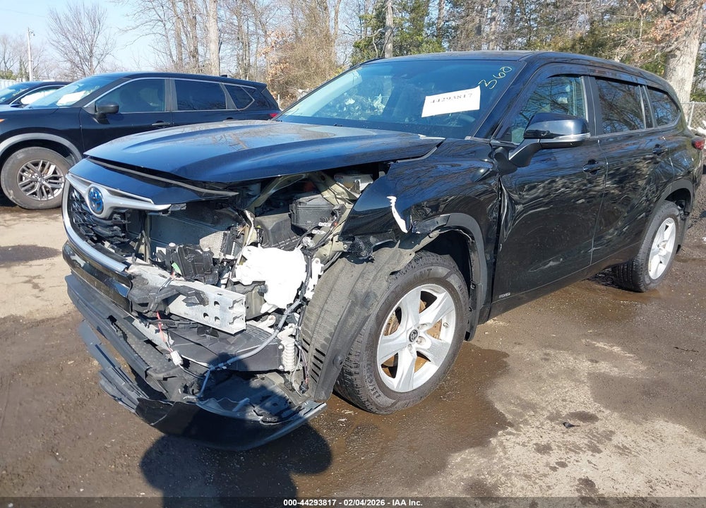2023 TOYOTA HIGHLANDER HYBRID LE VIN: 5TDBBRCH0PS133924