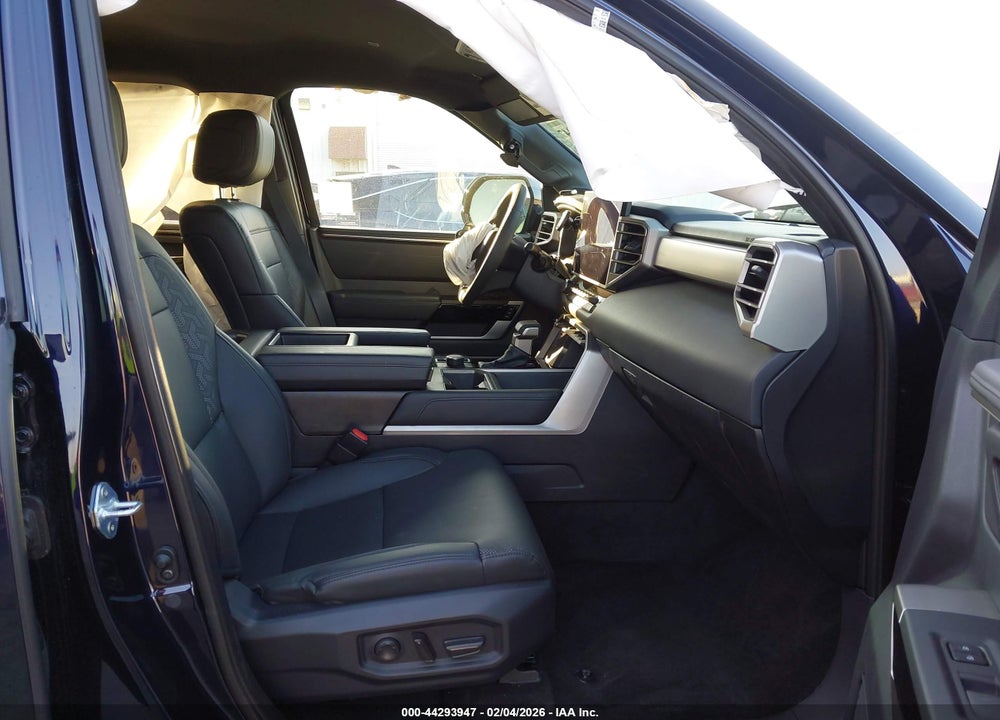 2025 TOYOTA TUNDRA LIMITED VIN: 5TFWA5EC8SX043244
