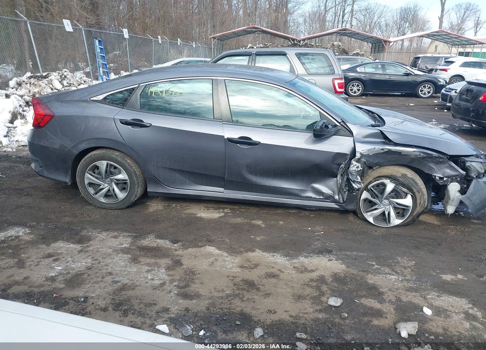 2019 HONDA CIVIC LX VIN: 2HGFC2F68KH558610