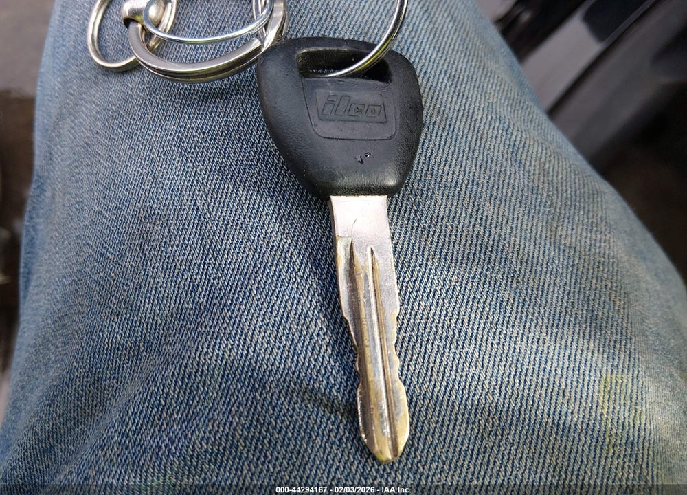 2002 HONDA CIVIC LX VIN: 2HGES16512H574275