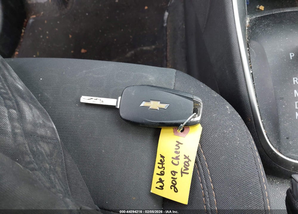 2019 CHEVROLET TRAX LS VIN: 3GNCJKSB4KL366416