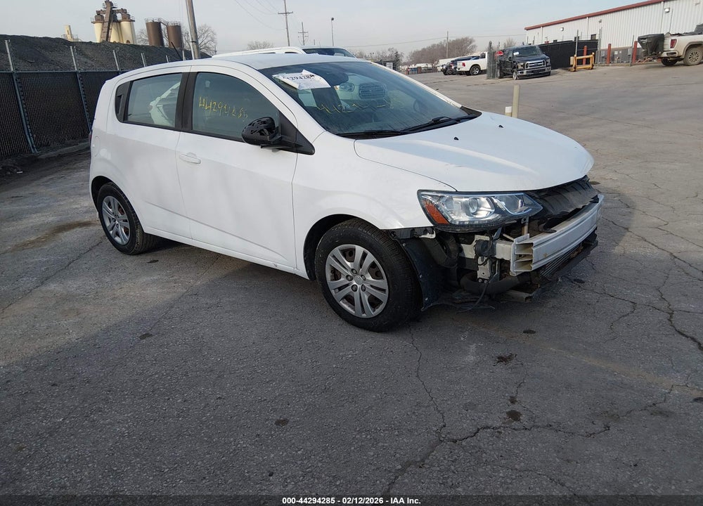 2020 CHEVROLET SONIC FWD  1FL 5-DOOR VIN: 1G1JG6SB8L4135685