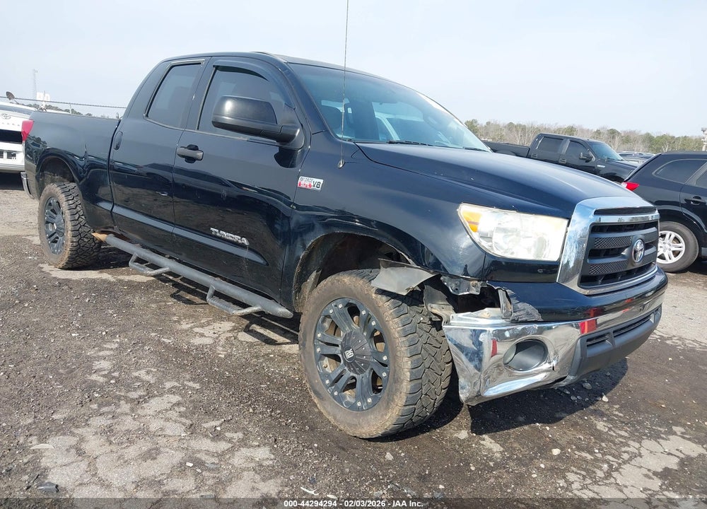 2011 TOYOTA TUNDRA GRADE 5.7L V8 VIN: 5TFUW5F18BX189245