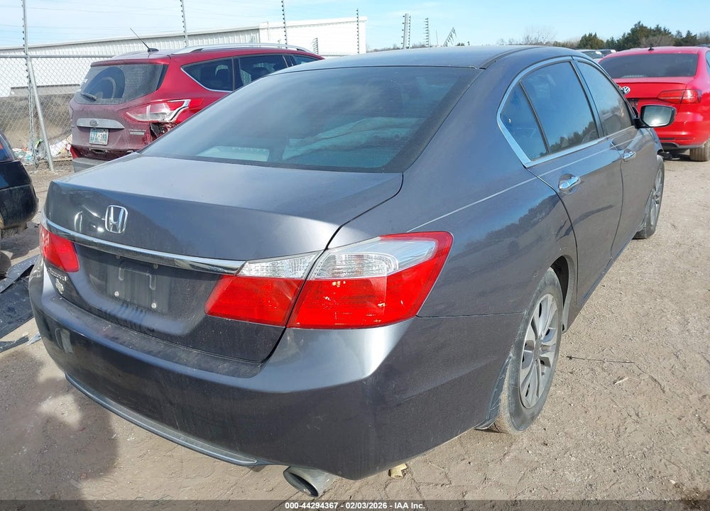 2015 HONDA ACCORD LX VIN: 1HGCR2F35FA220478