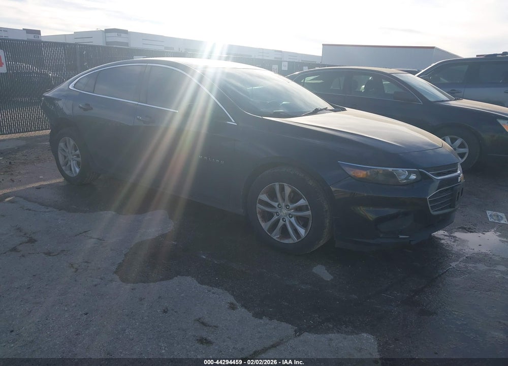 2018 CHEVROLET MALIBU LT VIN: 1G1ZD5ST3JF193221