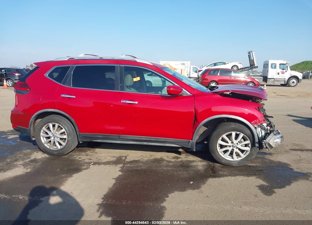 2017 NISSAN ROGUE SV VIN: JN8AT2MT8HW398244