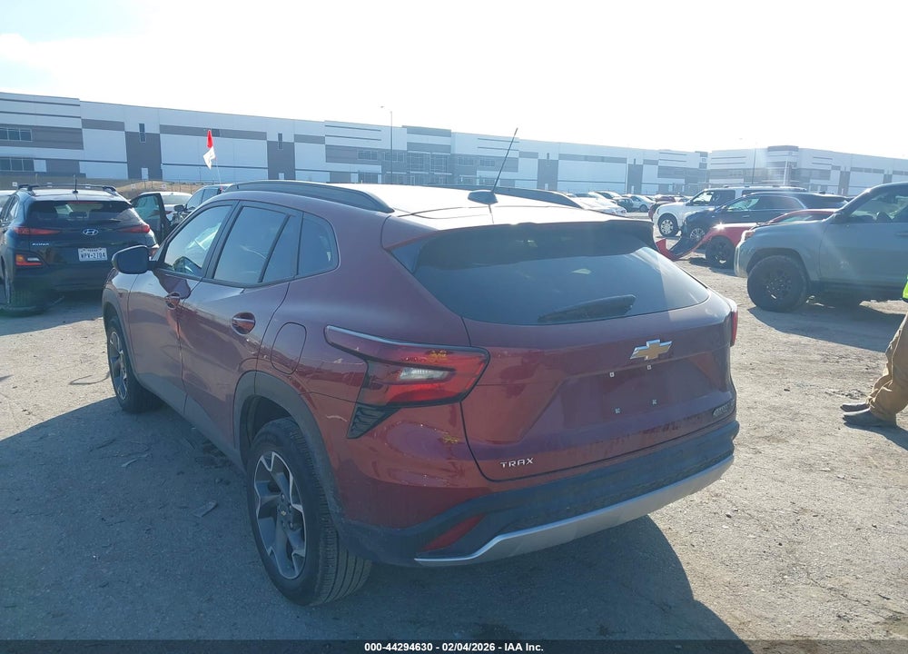 2025 CHEVROLET TRAX FWD LT VIN: KL77LHEP9SC084103