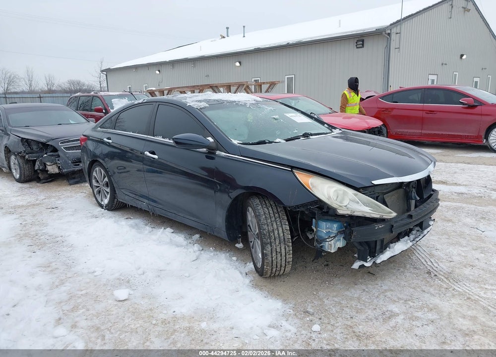 2013 HYUNDAI SONATA VIN: 5NPEC4AB6DH782057