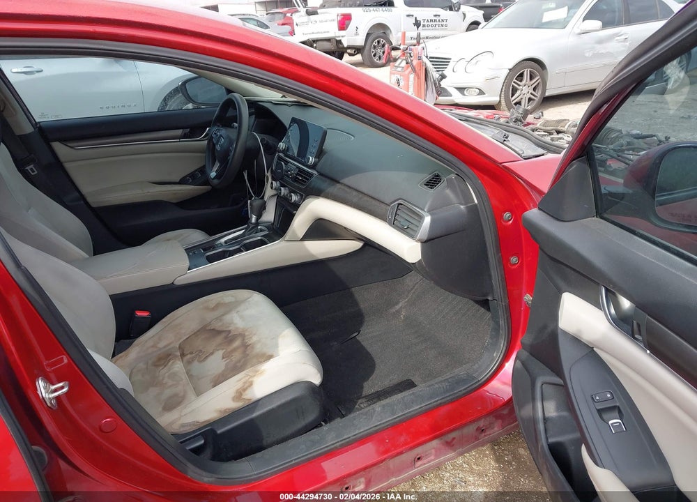 2018 HONDA ACCORD LX VIN: 1HGCV1F10JA091711