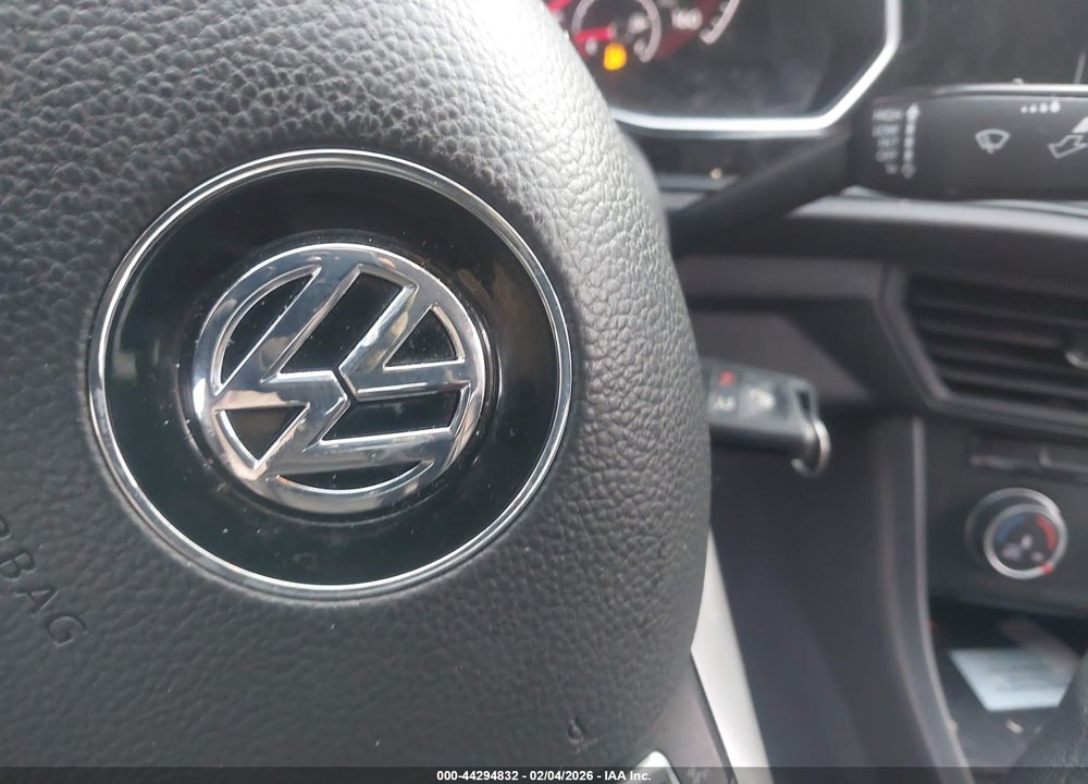 2020 VOLKSWAGEN JETTA VIN: 3VWCB7BU2LM046055