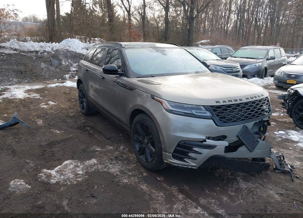2019 LAND ROVER RANGE ROVER VELAR P250 R-DYNAMIC SE VIN: SALYL2EX3KA220914