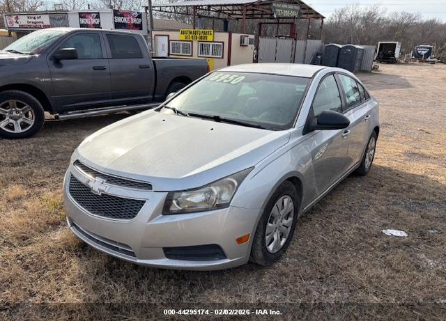 2014 CHEVROLET CRUZE LS VIN: 1G1PA5SH7E7207035