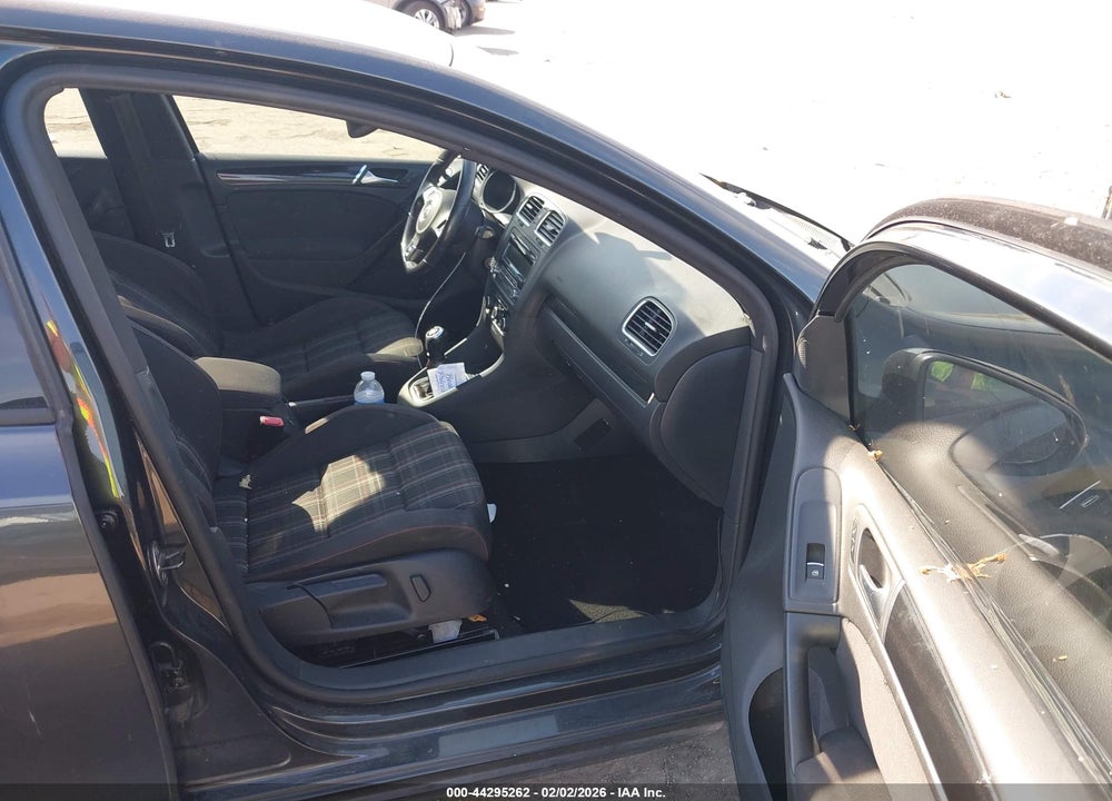 2013 VOLKSWAGEN GTI 4-DOOR VIN: WVWGV7AJ3DW001520