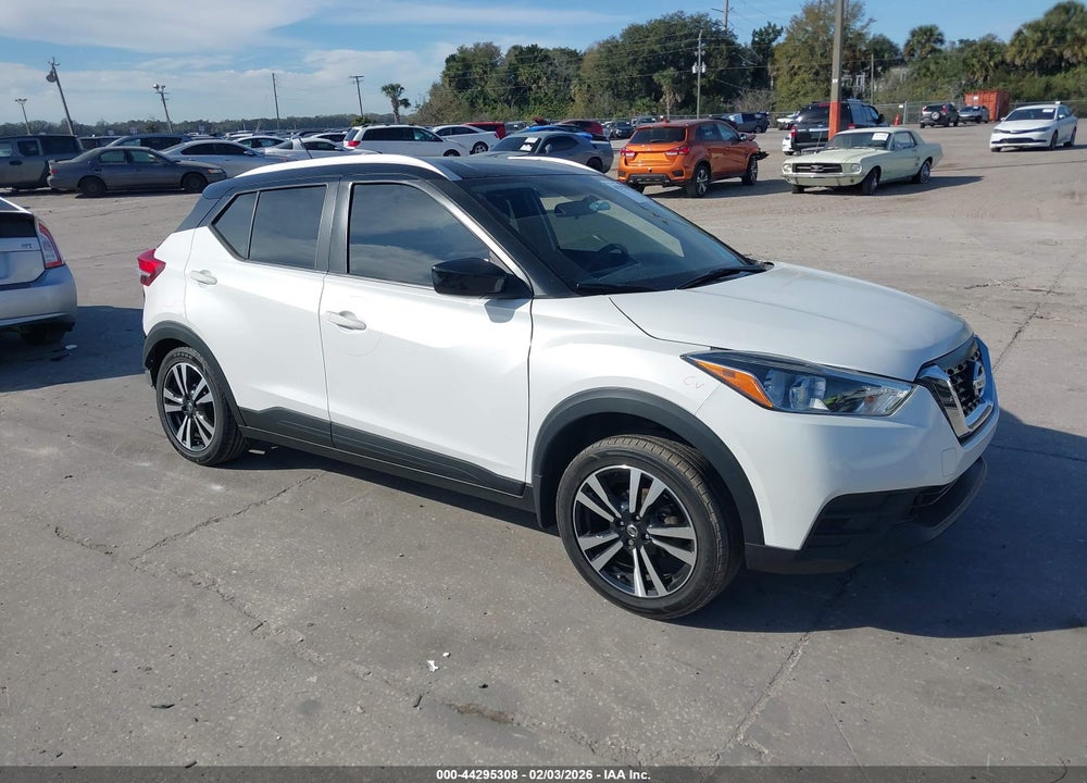 2019 NISSAN KICKS SV VIN: 3N1CP5CU2KL497405