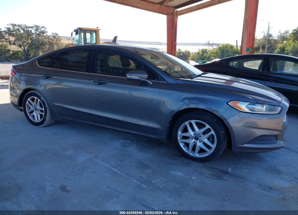2014 FORD FUSION SE VIN: 3FA6P0HDXER126523