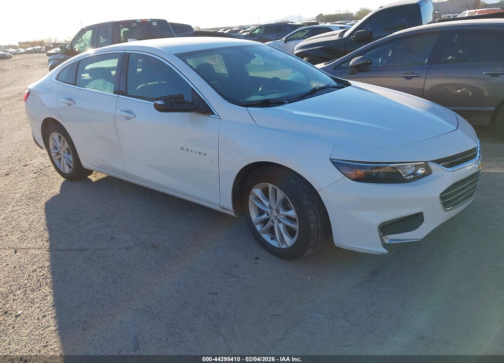 2018 CHEVROLET MALIBU LT VIN: 1G1ZD5ST1JF174683