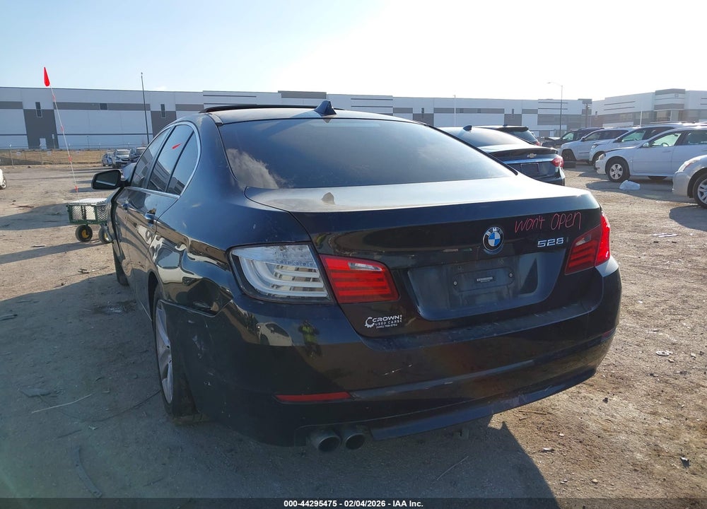 2011 BMW 528I VIN: WBAFR1C52BDJ97680